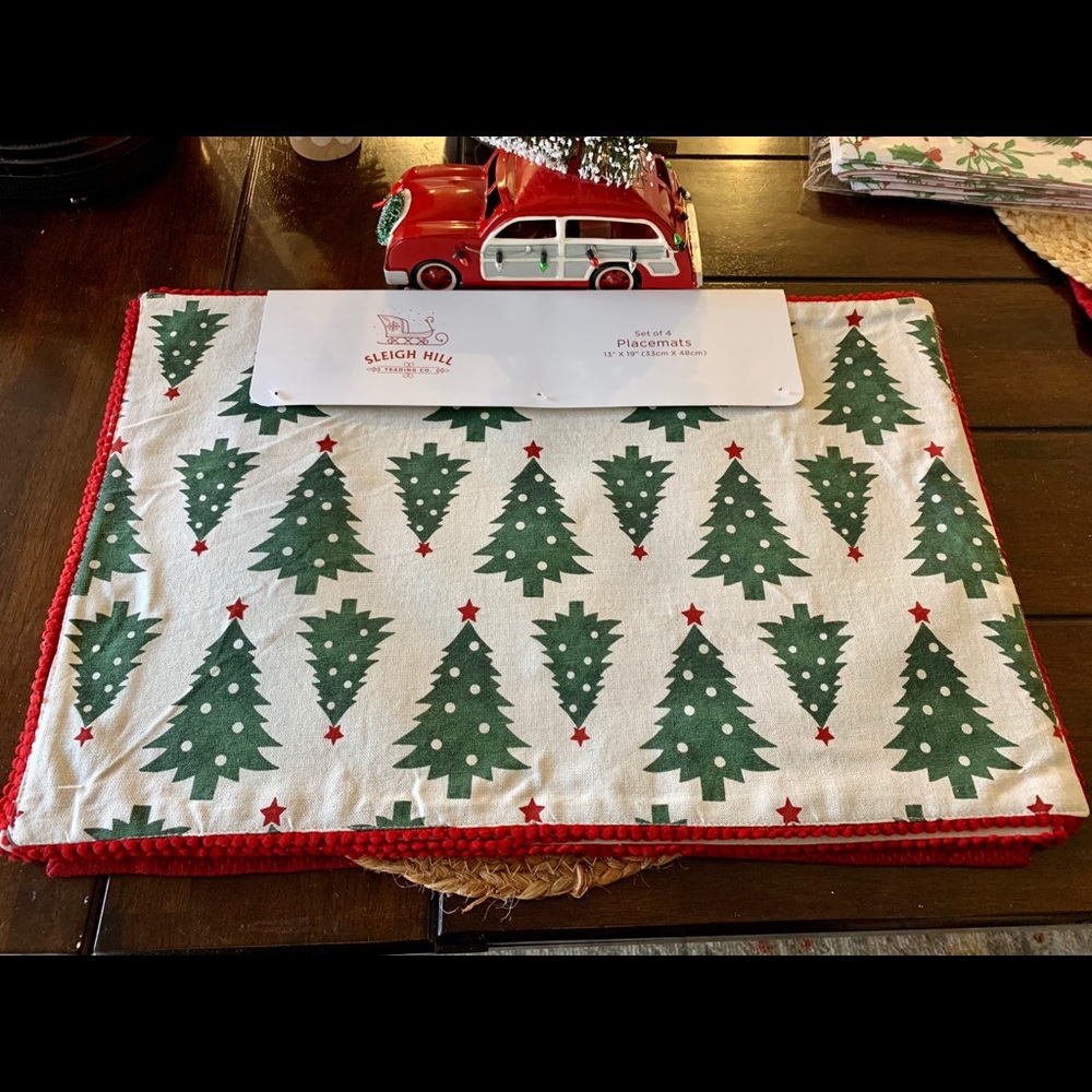 Christmas 4 piece Placemat Set